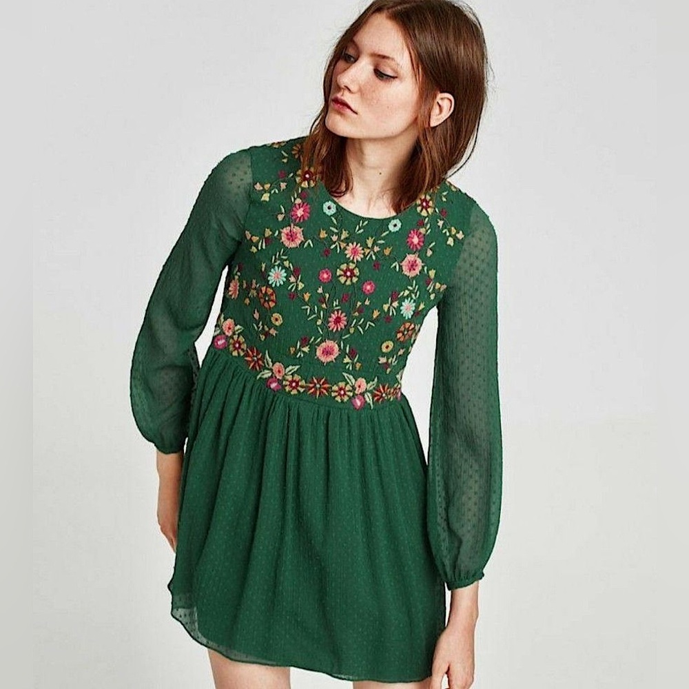 ZARA Trafaluc Floral Embroidered Mini Dress